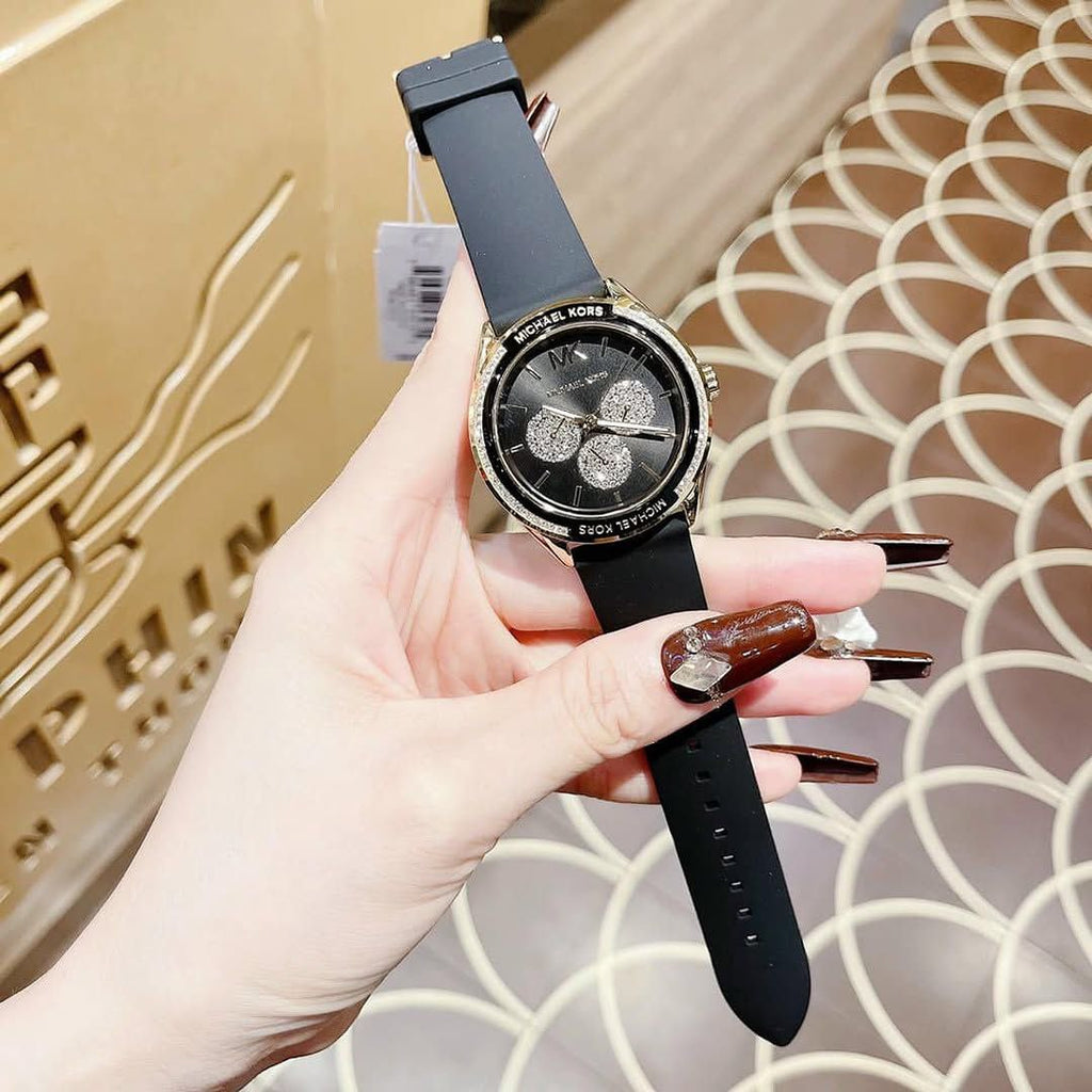 Michael Kors Modern Series