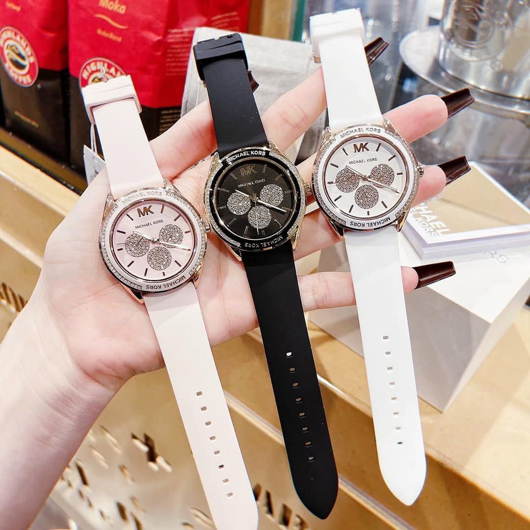 Michael Kors Modern Series