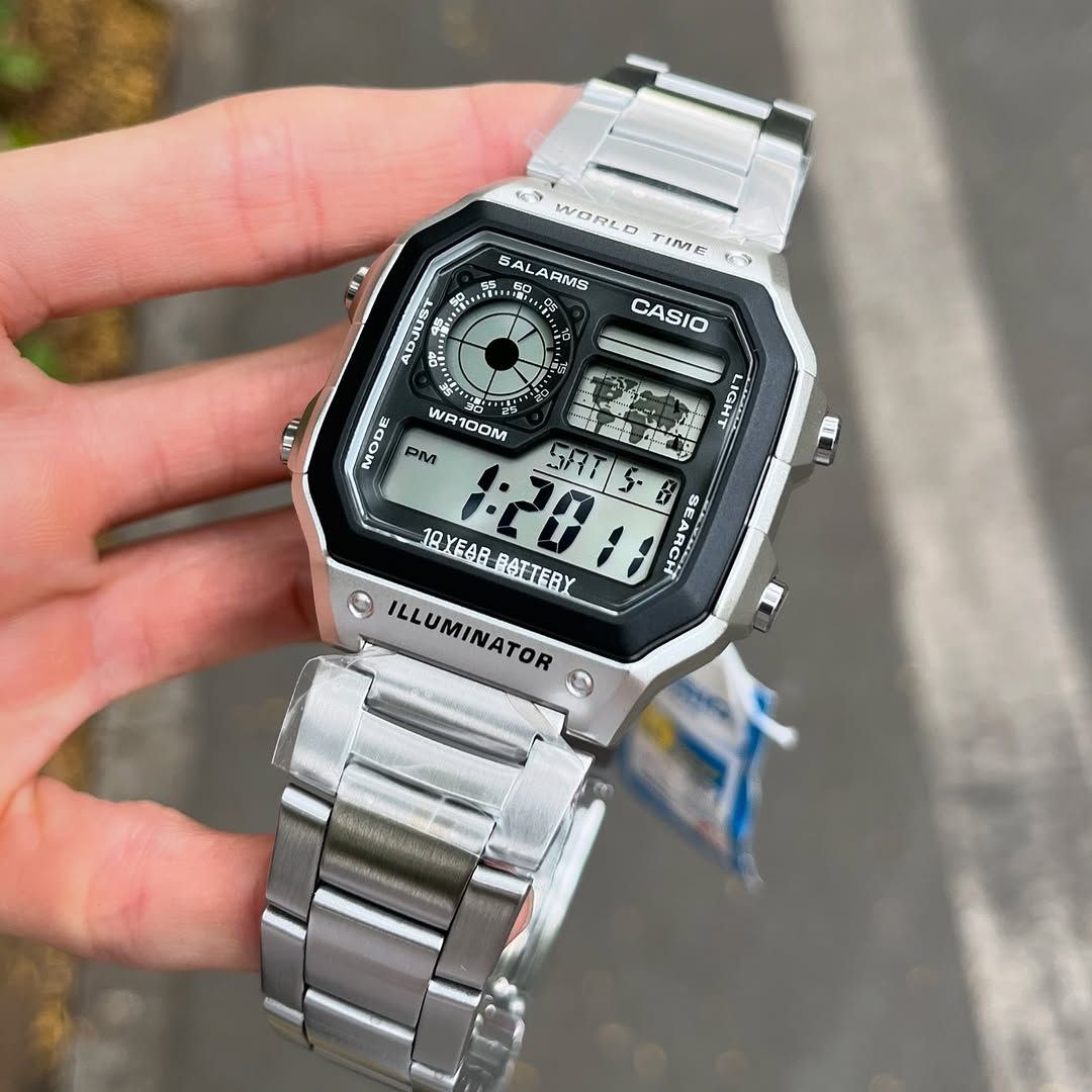 Casio AE-1200WHD-1AVDF.