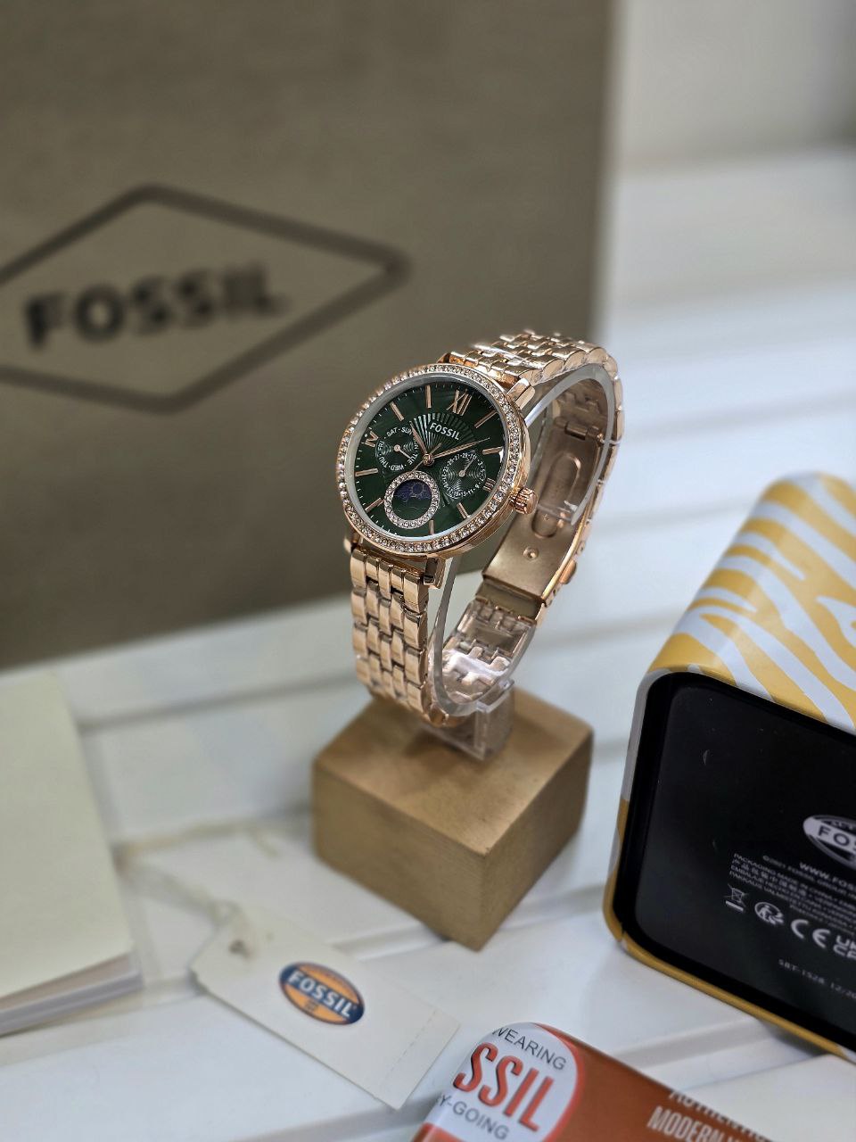 Fossil Scarlett Chronograph